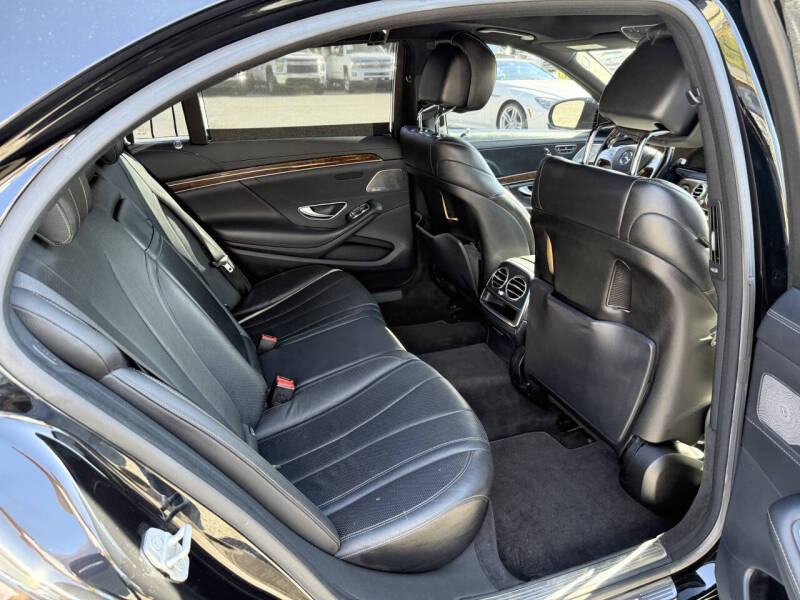 2014 Mercedes-Benz S-Class S 550