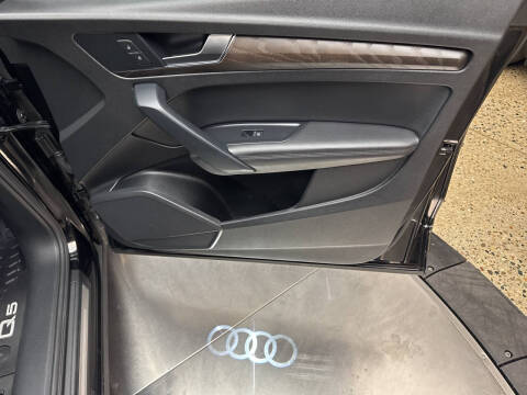 2019 Audi Q5 quattro Premium Plus 45 TFSI