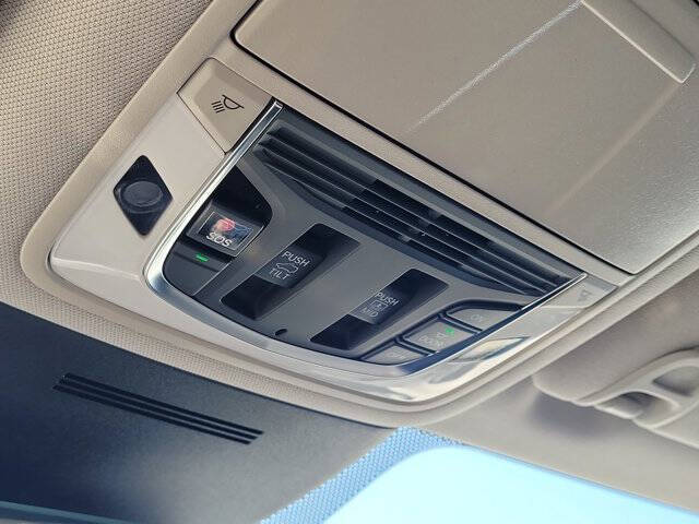 2025 Acura MDX w/Tech