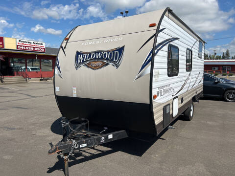2017 Wildwood T175BH for sale at Pro Motors in Roseburg OR