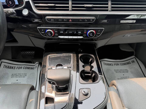 2017 Audi Q7 3.0T quattro Prestige