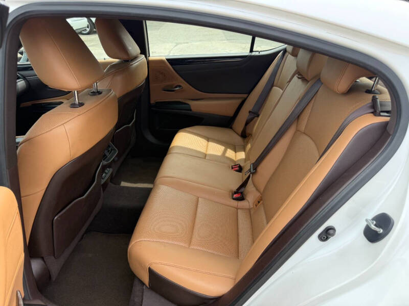 2020 Lexus ES 350