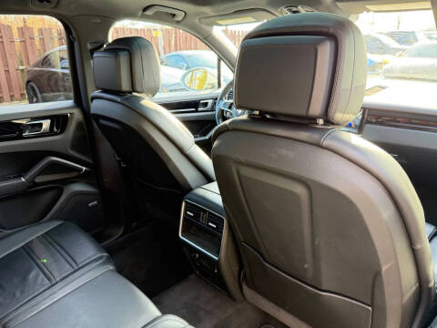 2020 Porsche Cayenne