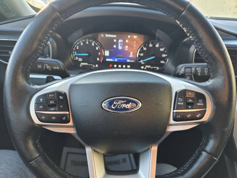 2020 Ford Explorer XLT - Photo 16