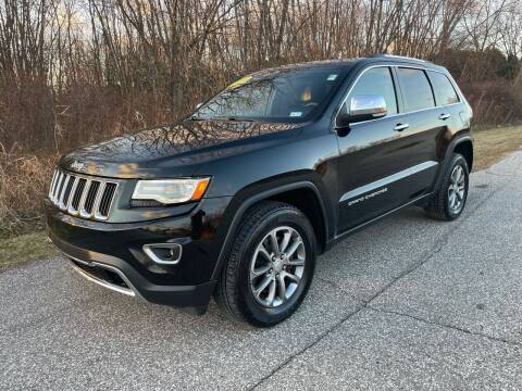 2014 Jeep Grand Cherokee for sale at VILLAGE AUTO MART LLC in Portage IN