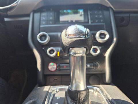 2022 Ford Mustang
