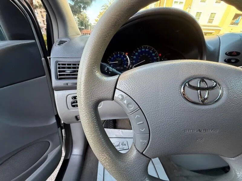 2010 Toyota Sienna