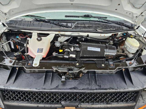 2017 Chevrolet Express 2500