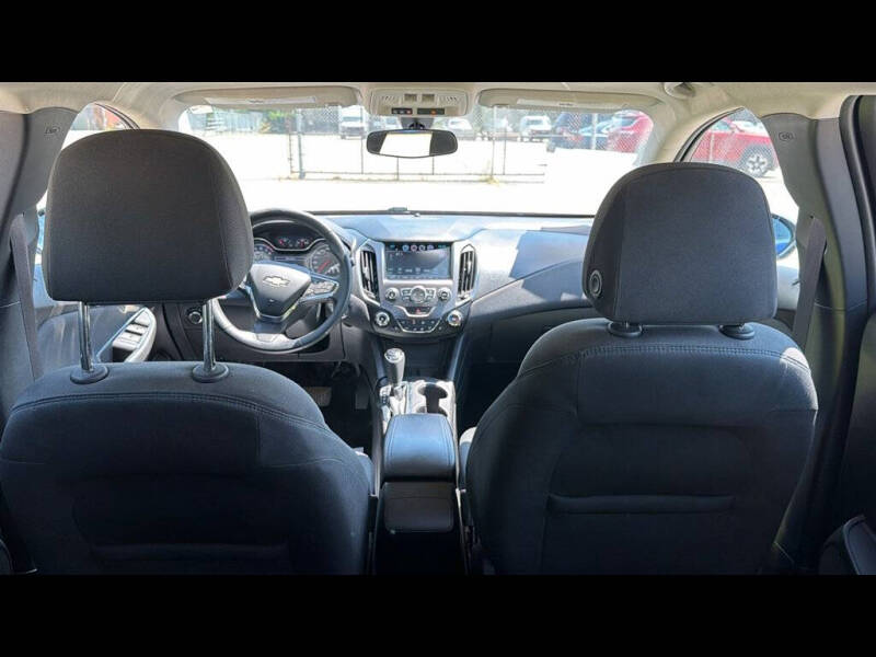 2017 Chevrolet Cruze LT Auto