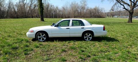 2008 Ford Crown Victoria for sale at Rustys Auto Sales - Rusty's Auto Sales in Platte City MO