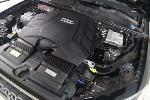 2022 Audi Q7 quattro Premium Plus 55 TFSI