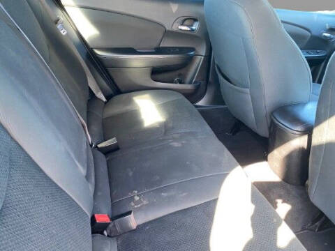 2011 Chrysler 200 LX