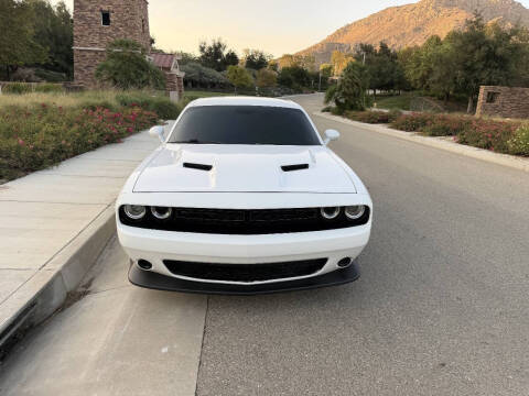 2017 Dodge Challenger SXT