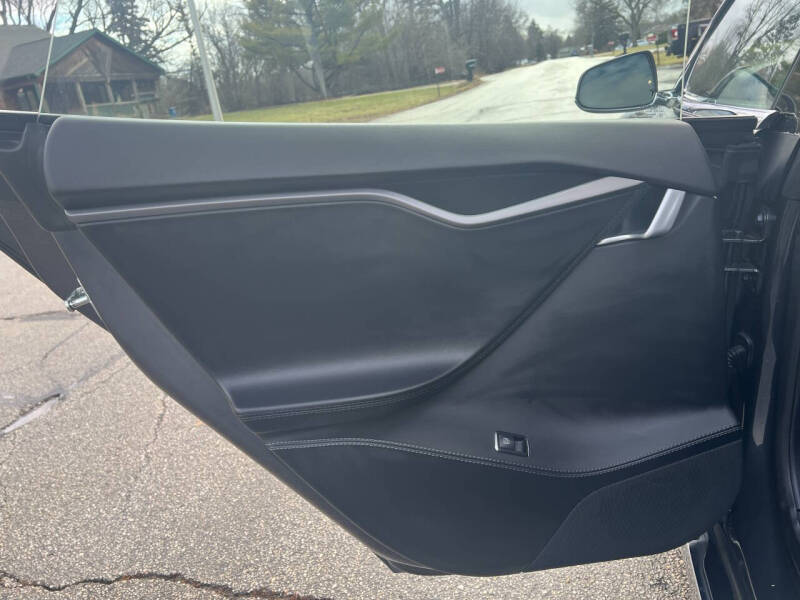 2019 Tesla Model S Performance