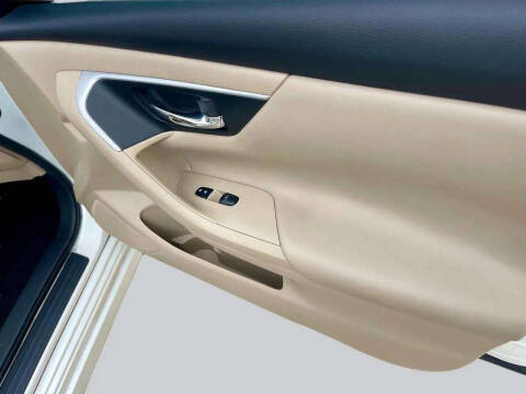 2016 Nissan Altima 2.5 SV