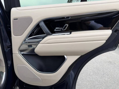 2023 Land Rover Range Rover P400 SE