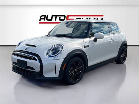 2023 MINI Hardtop 2 Door Cooper SE