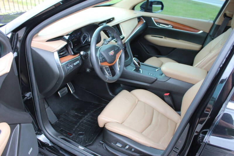 2017 Cadillac XT5 Platinum