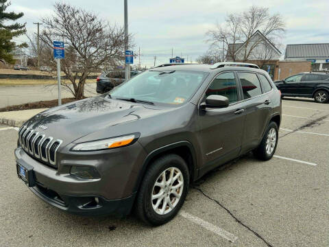 2017 Jeep Cherokee for sale at B&B Auto LLC in Union NJ