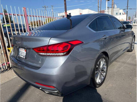 2015 Hyundai Genesis
