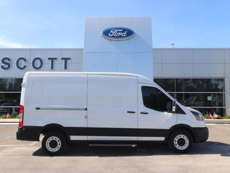 2023 Ford E-Transit