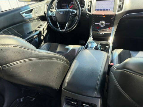 2020 Ford Edge ST