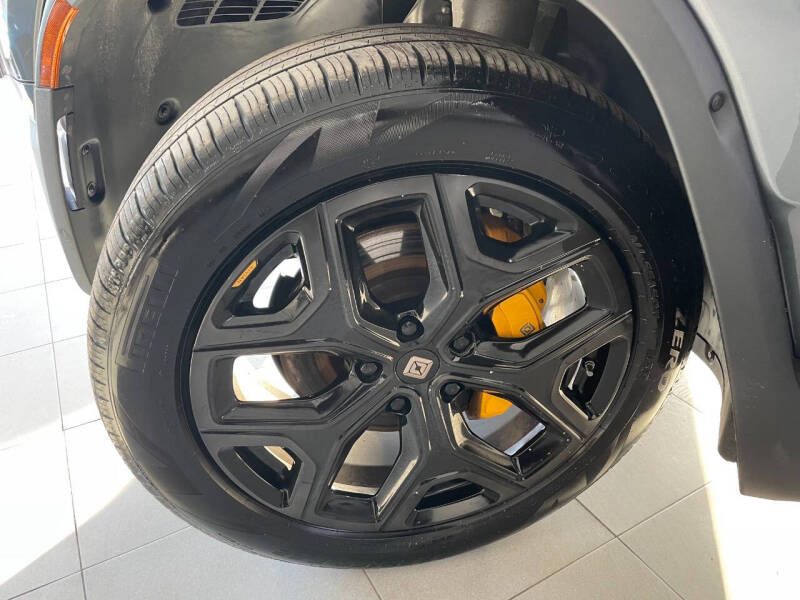 2023 Rivian R1T Adventure