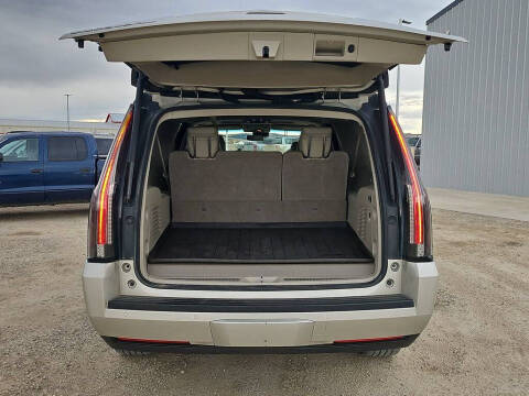 2017 Cadillac Escalade ESV Luxury