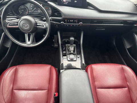 2023 Mazda Mazda3 Sedan 2.5 S Carbon Edition