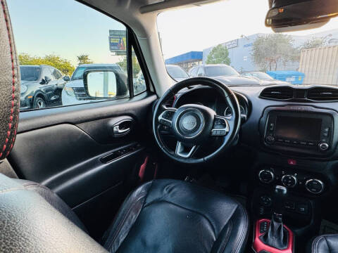 2016 Jeep Renegade Trailhawk