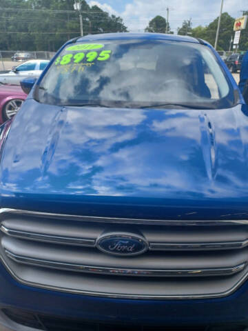 2017 Ford Escape SE