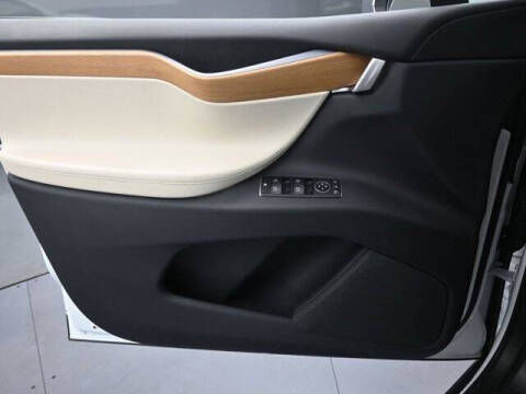 2021 Tesla Model X Long Range Plus