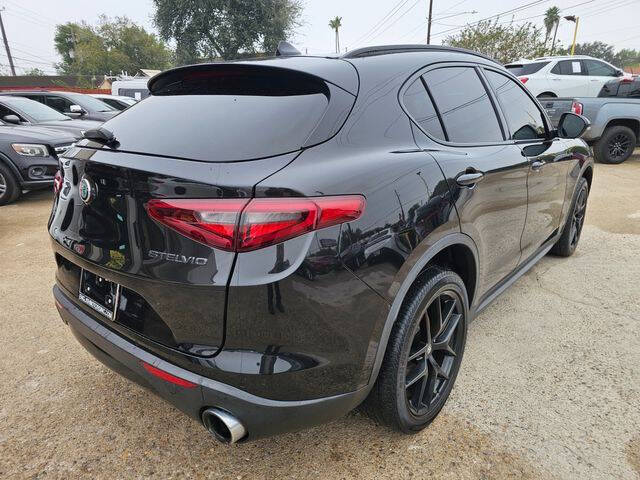 2021 Alfa Romeo Stelvio Sprint