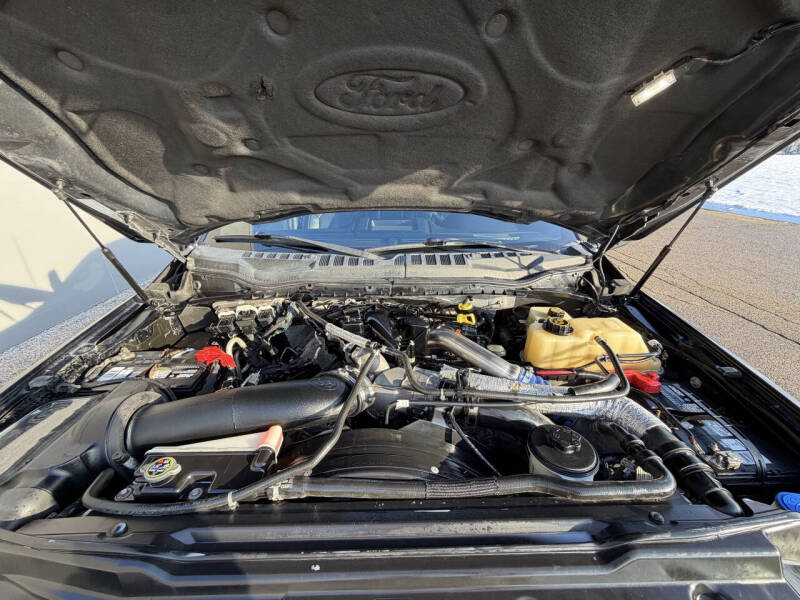 2017 Ford F-350 Super Duty Platinum