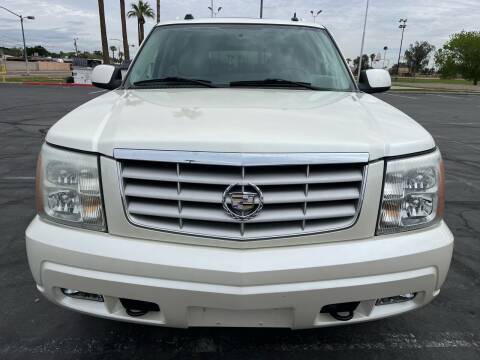 2004 Cadillac Escalade ESV for sale at Star Motors in Brookings SD