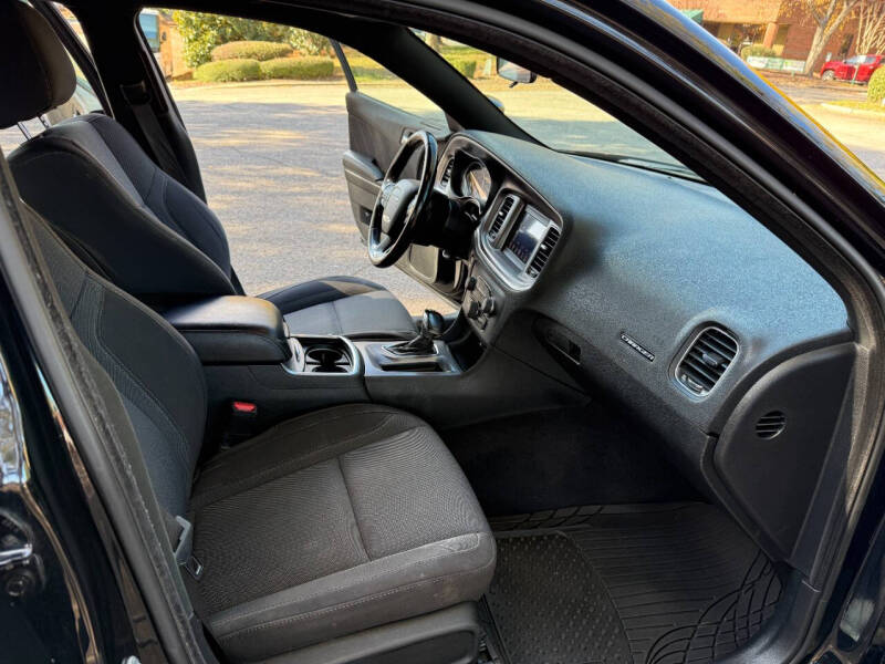 2019 Dodge Charger SXT