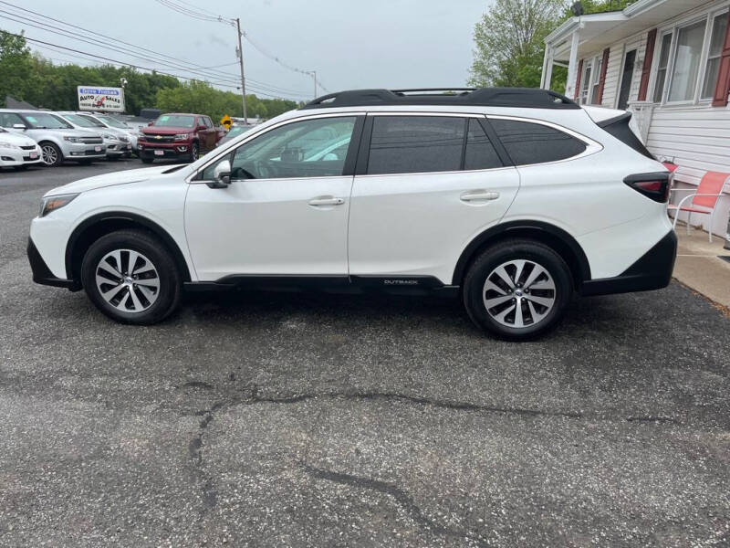 2022 Subaru Outback Premium