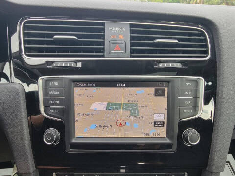 2017 Volkswagen Golf SportWagen TSI SEL