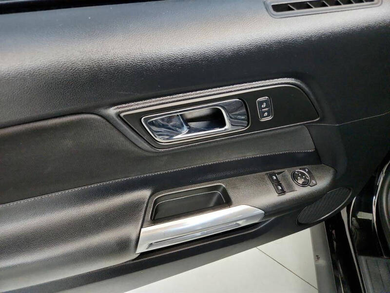 2017 Ford Mustang GT Premium