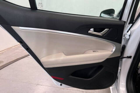 2025 Genesis G70