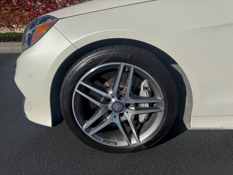 2014 Mercedes-Benz E-Class E 550 4MATIC