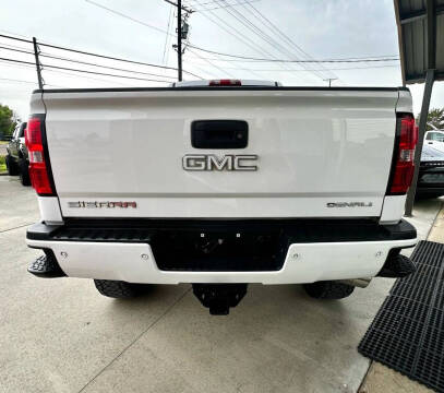 2015 GMC Sierra 2500HD Denali