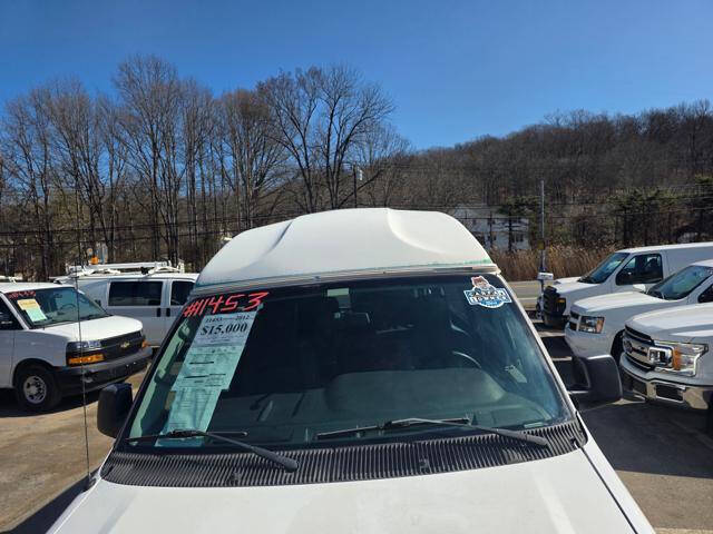 2012 Ford E-Series E-350 SD
