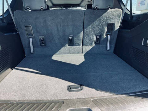 2022 Chevrolet Suburban LT