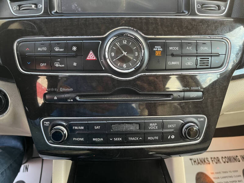 2014 Kia Cadenza Premium