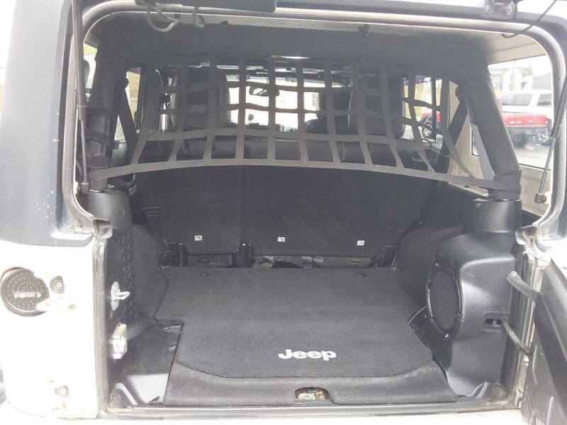 2013 Jeep Wrangler Unlimited Freedom Edition