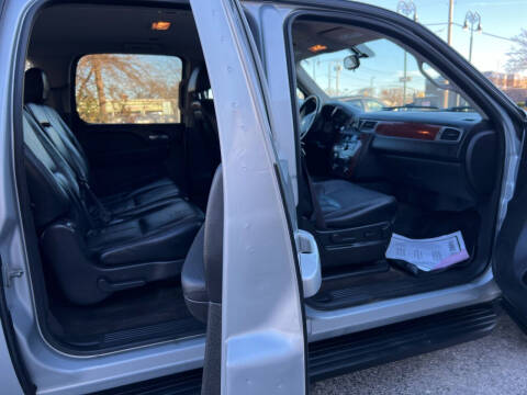 2012 Chevrolet Suburban LS