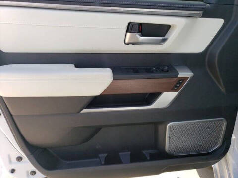 2024 Toyota Sequoia