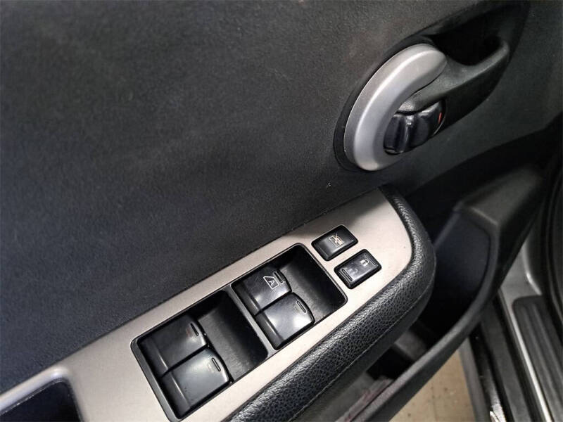 2009 Nissan Versa 1.8 S