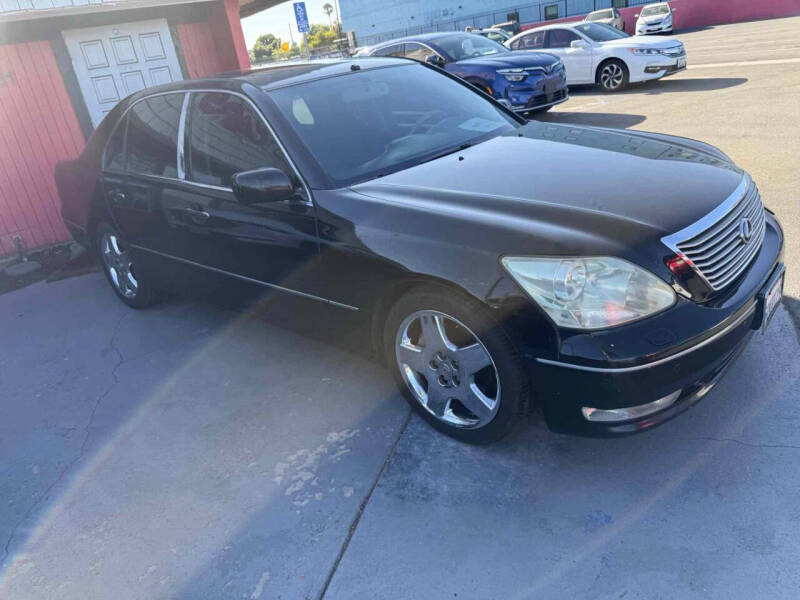 2005 Lexus LS 430